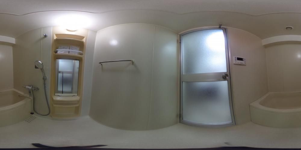 �o�X���[��