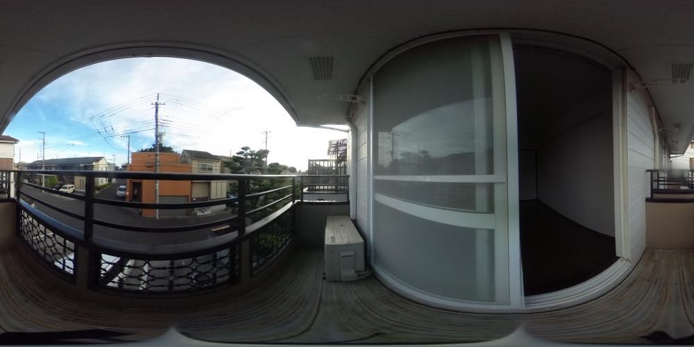 �o���R�j�[